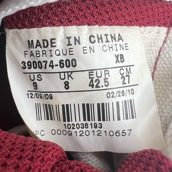 Nike Burgundy Player High Top Sneakers Size 9 Men’s - Picture 2 of 9